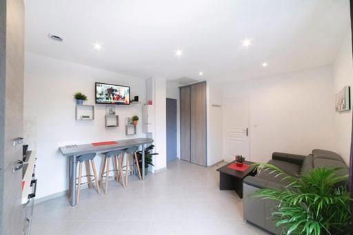 Appartement Oasis Proche De Lyon Groupama Lcdl Meyzieu Exteriör bild